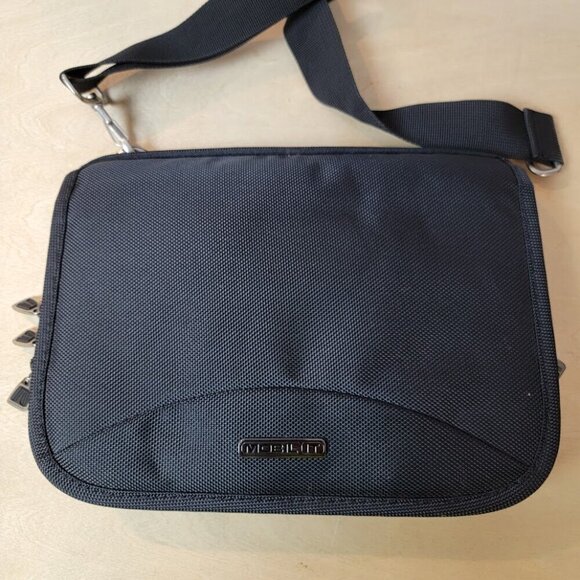 Ativa Mobil IT Ultimate Travel Essential Netbook Caddy - Like New - Picture 3 of 16